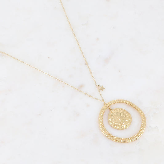 Sautoir avec pièce ronde martelée et étoile (80+5CM)