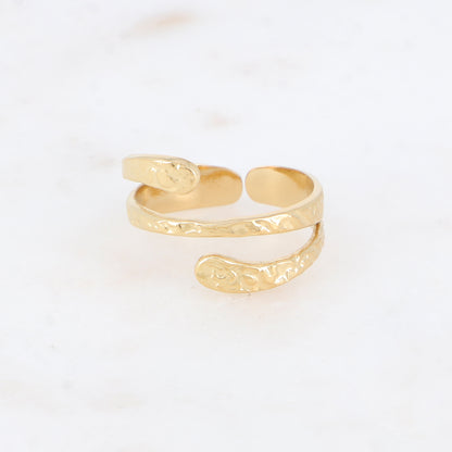 Bague martelée et texturée