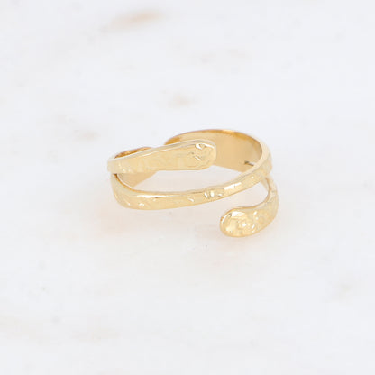 Bague martelée et texturée