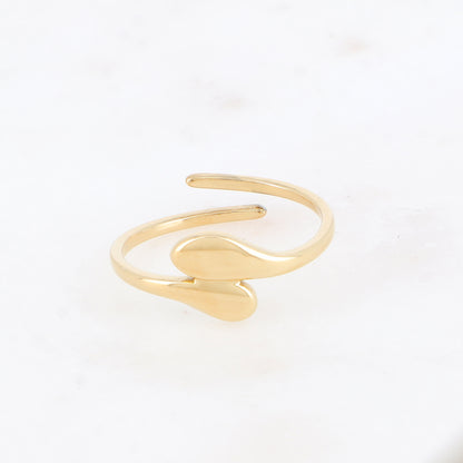 Bague graphique avec effet lisse