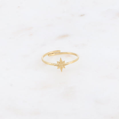 Bague fine - anneau martelé et étoile du Nord texturée