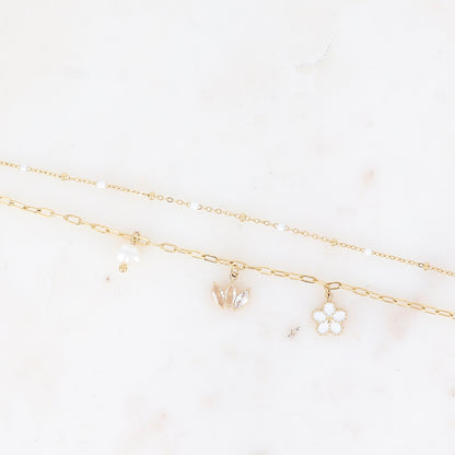 Bracelet 2 rangs - maille avec émail, anneaux ovales et 3 pendentifs (fleur, diadème de cristaux, perle d'eau douce) (16+3 cm)