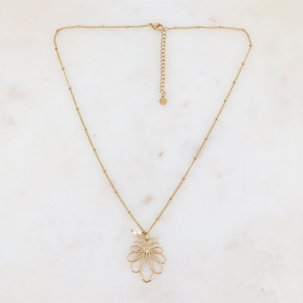 Collier avec pendentif ajouré, motif étoile et perle d'eau douce (45+5CM)