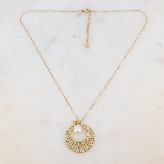 Collier avec pièce géométrique ajourée, perle d'eau douce et soleil (45+5CM)
