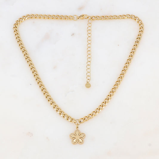 Collier en maille gourmette avec pampille fleur ajourée (37+7CM)