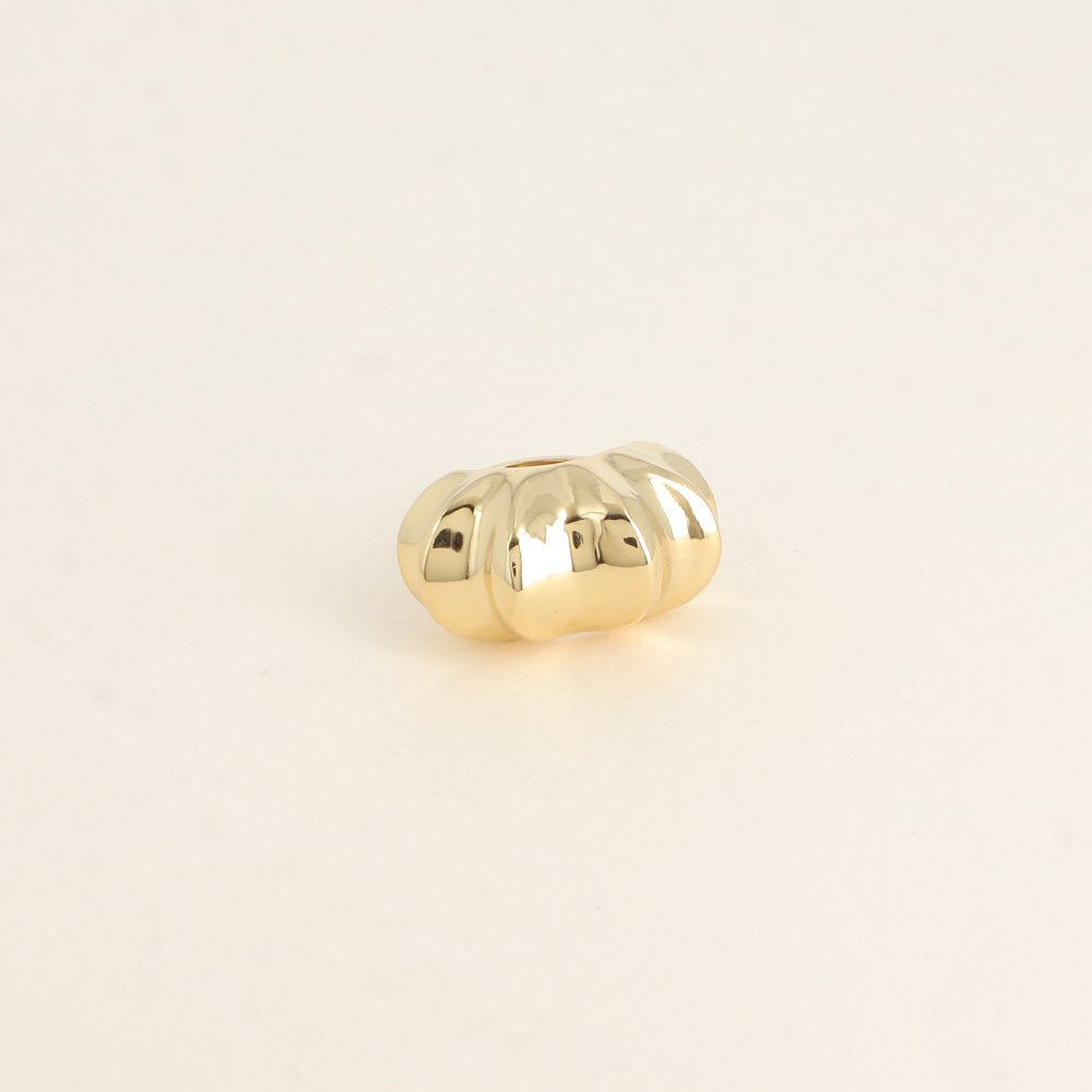 Bague - pièce en forme de coquillage