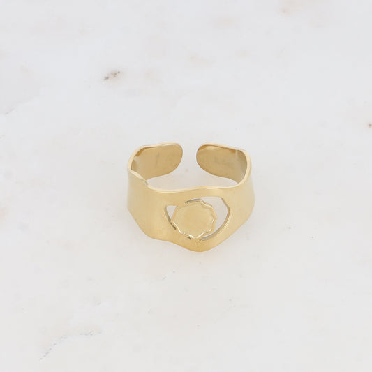 Bague avec pièce géométrique ondulée