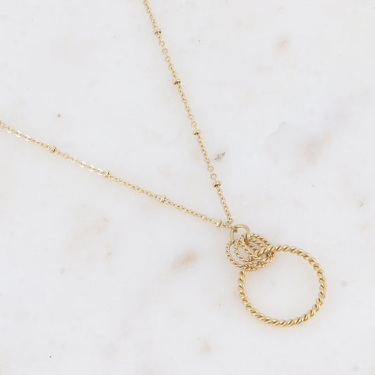 Collier avec 4 anneaux torsadés (38+5CM)