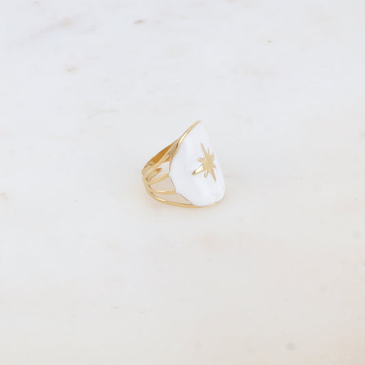 Bague avec pièce ronde émaillée, étoile gravée - Blanc