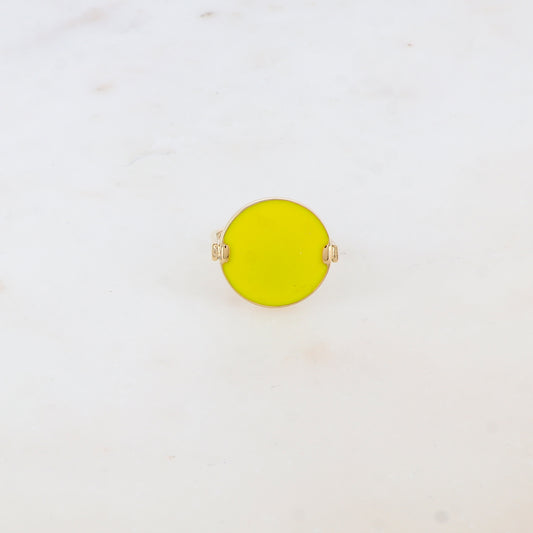 Bague fine avec l'émail - Jaune