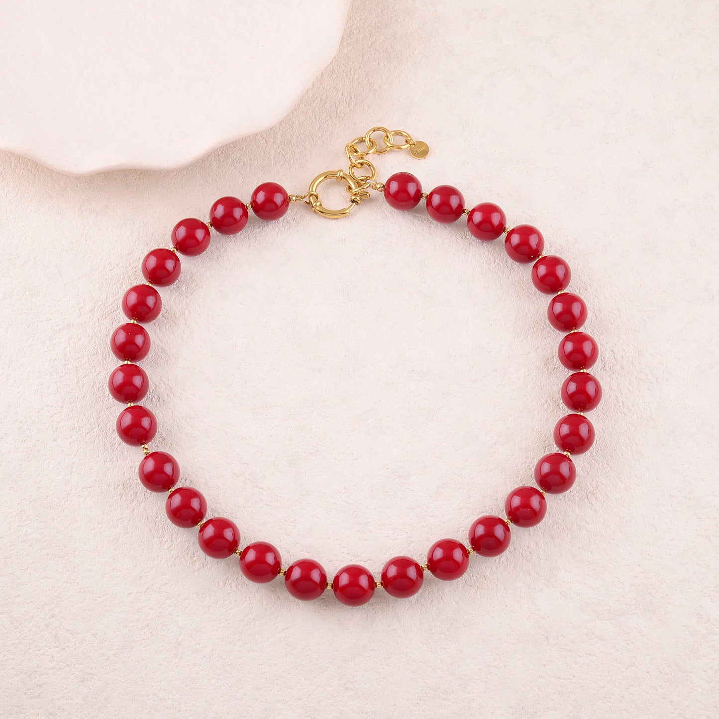Collier avec perles en résine effet nacré - Diamètre perle : 1,2 cm