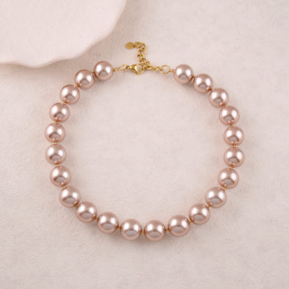 Collier avec perles en résine effet nacré - Dimension perle : 1,6 cm