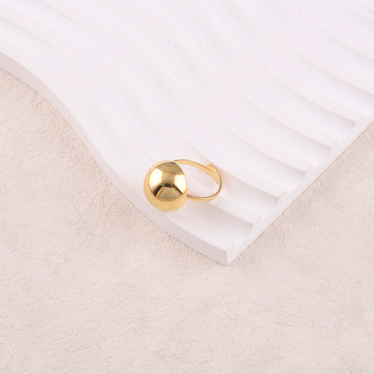 Bague avec petite demi-boule effet miroir