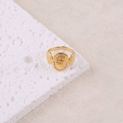 Bague avec 3 pièces ovales martelées