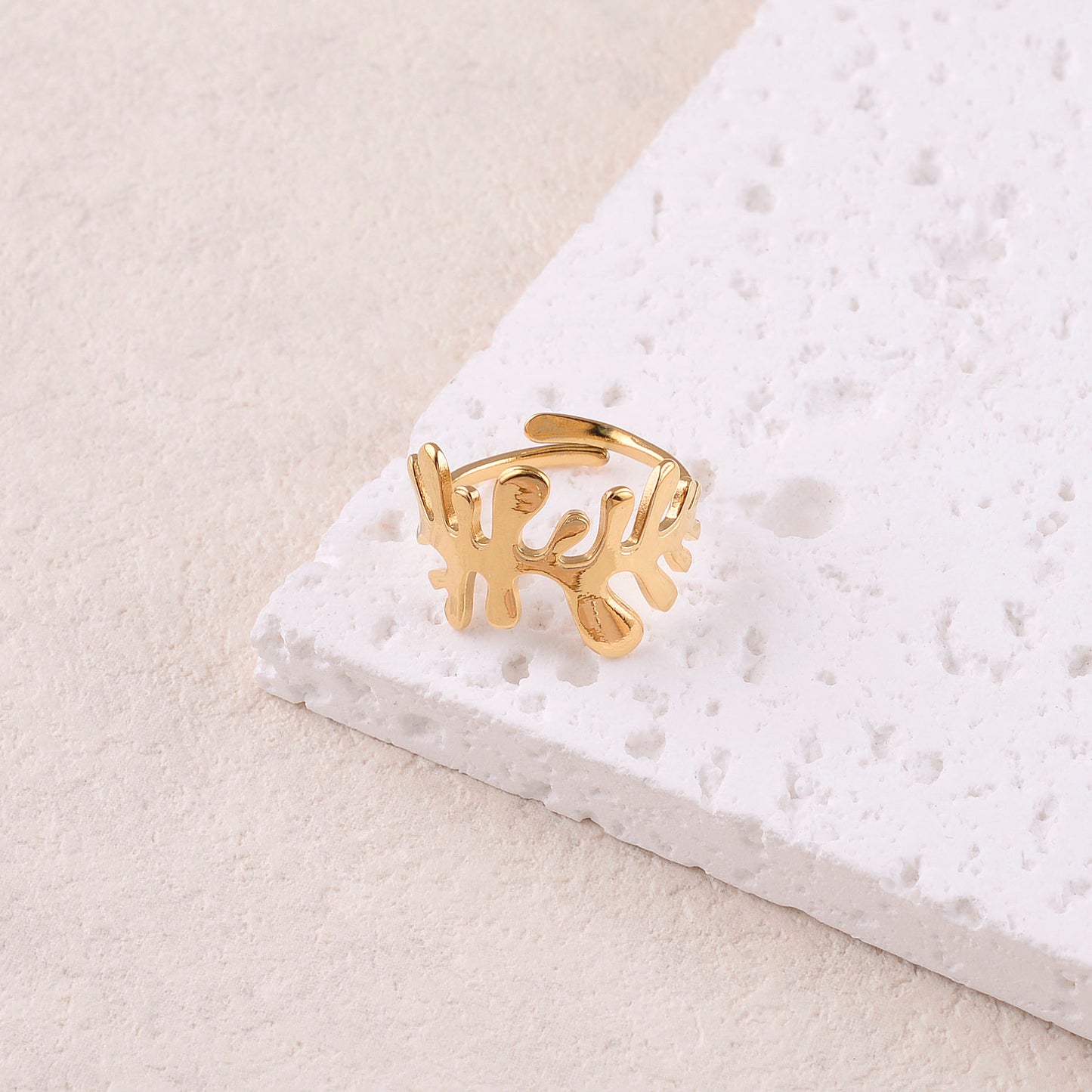 Bague fine graphique