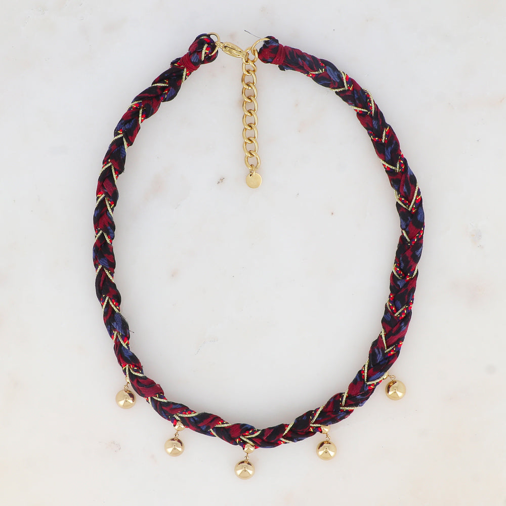 Collier en tissu avec pièces rondes