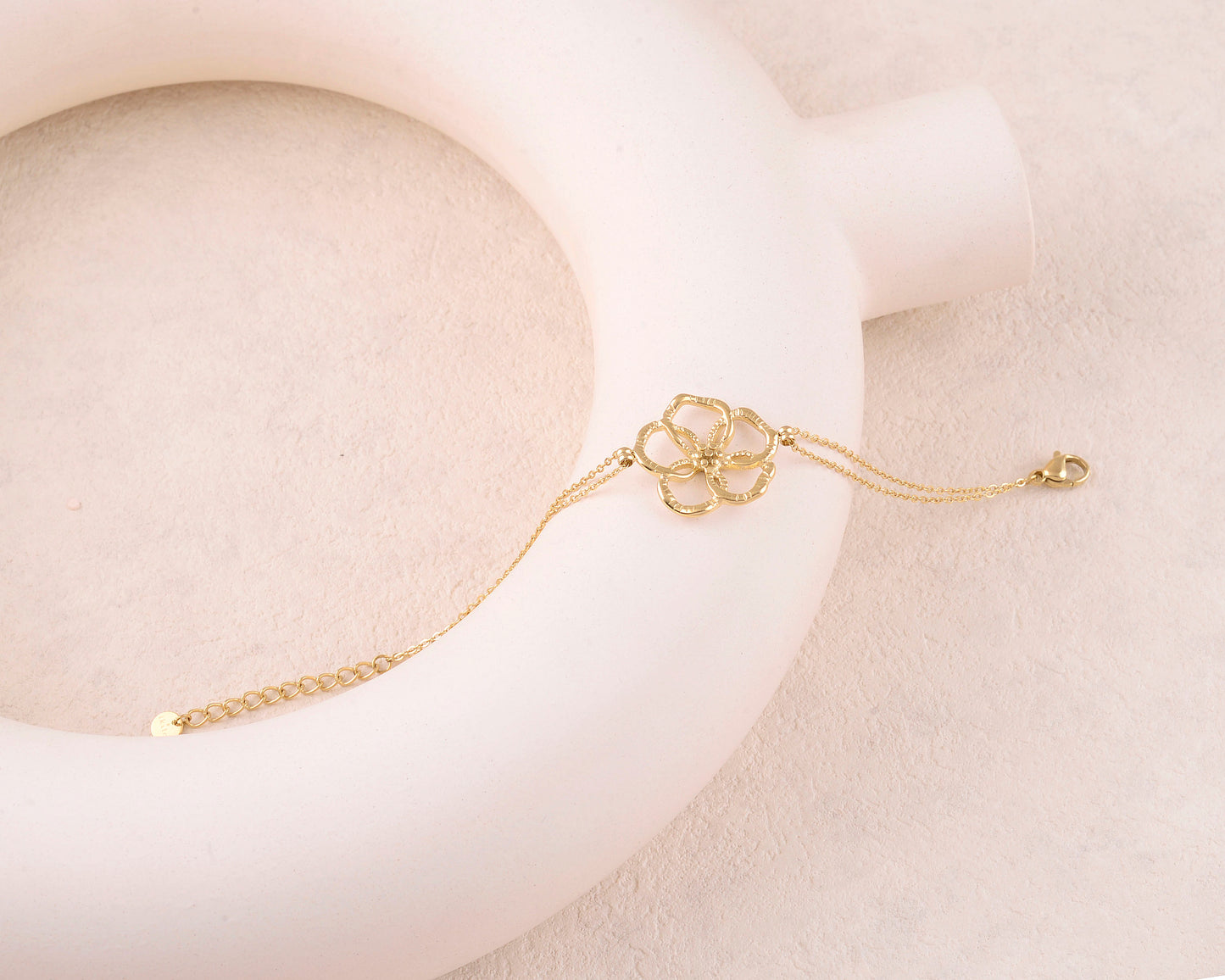 Bracelet 2 rangs avec fleur ajourée