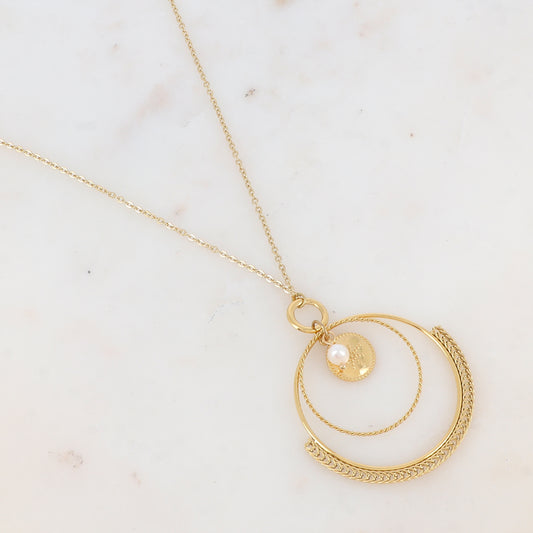 Collier avec 2 anneaux, pampille ronde avec étoile gravée et perle d'eau douce (55+5CM)