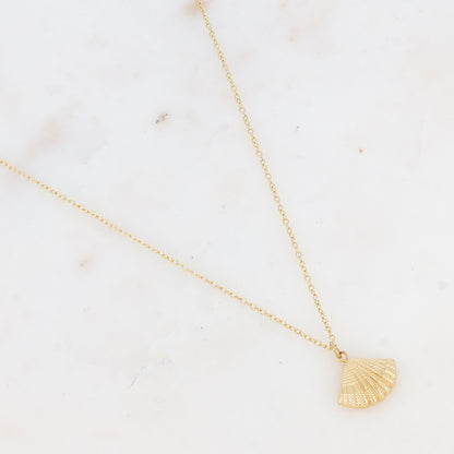 Collier avec pendentif forme coquillage (40+5CM)