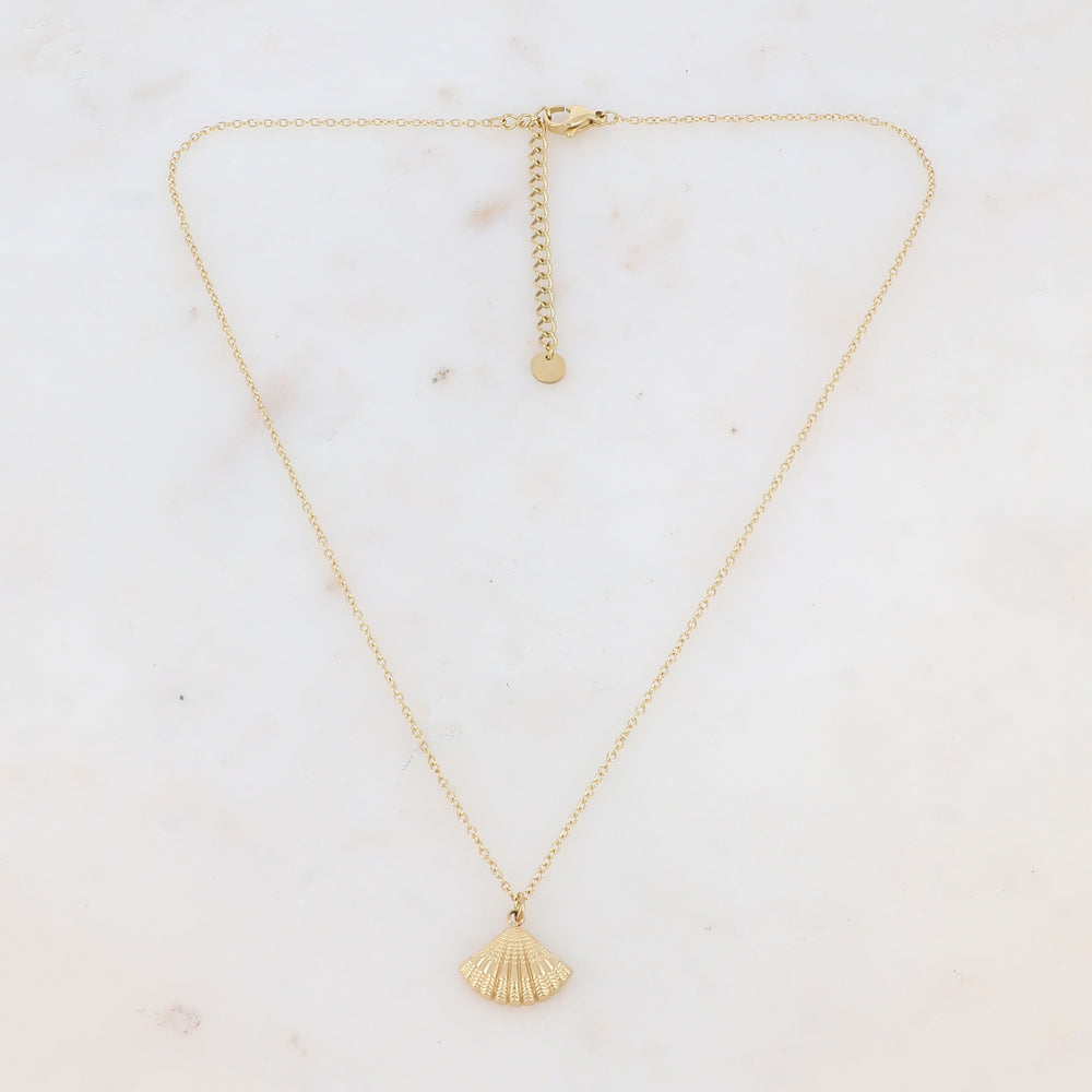Collier avec pendentif forme coquillage (40+5CM)
