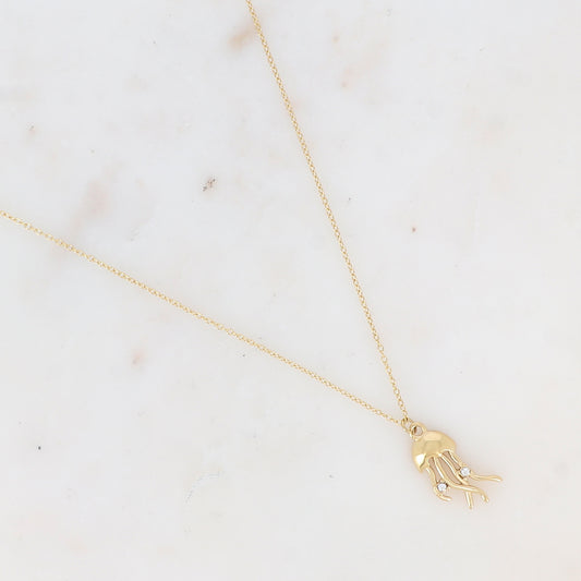 Collier avec pendentif méduse orné de strass (40+5CM)