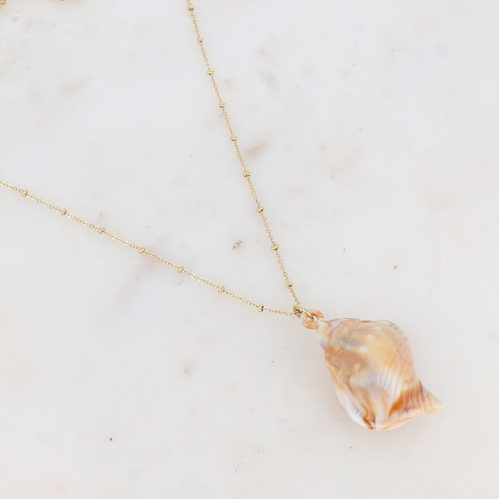Sautoir avec pendentif en résine forme coquillage (60+5CM)