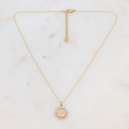 Collier avec pendentif forme soleil texturé (40+5CM)