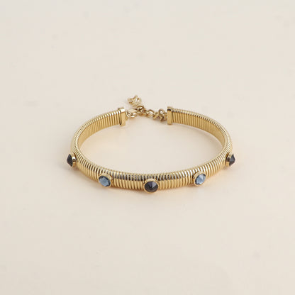 Jonc strié - monture dorée - orné de cristaux de Swarovski® PP20- Denim blue & Jet