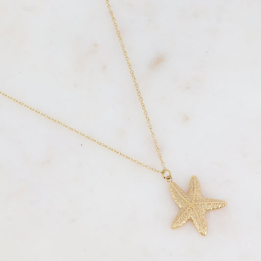 Collier avec pampille forme étoile de mer texturée