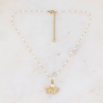 Collier avec perle en pâte de verre, pampille feuille de ginkgo et perle d'eau douce (38+5CM)