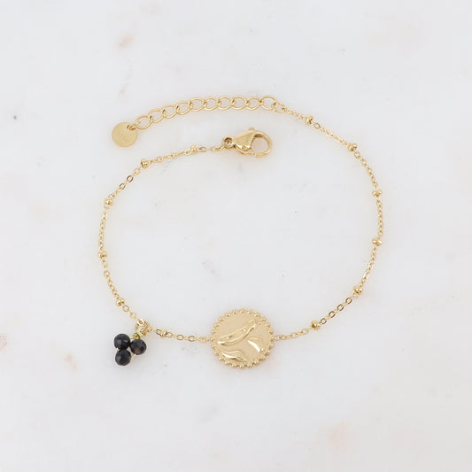 Bracelet avec 3 petites perles en pierres naturelles et pampille graphique