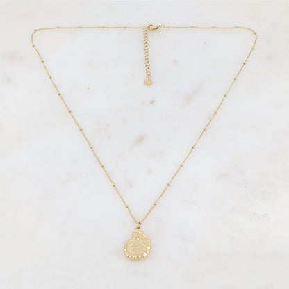 Collier avec pendentif forme coquillage (50+5CM)