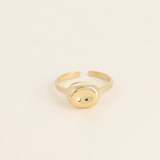 Bague - petite pastille bombée et incurvée