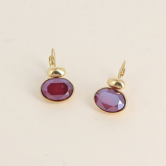 Boucles dorées - ornées de cristaux de Swarovski® - Dark red