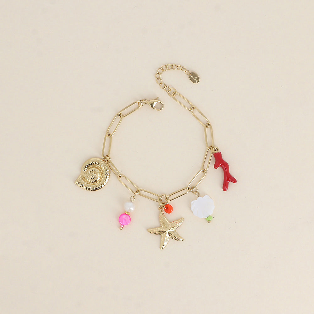 Bracelet - étoile de mer, coquillage escargot, branche de corail émaillée, coquillage effet nacré et perles 17+3 cm