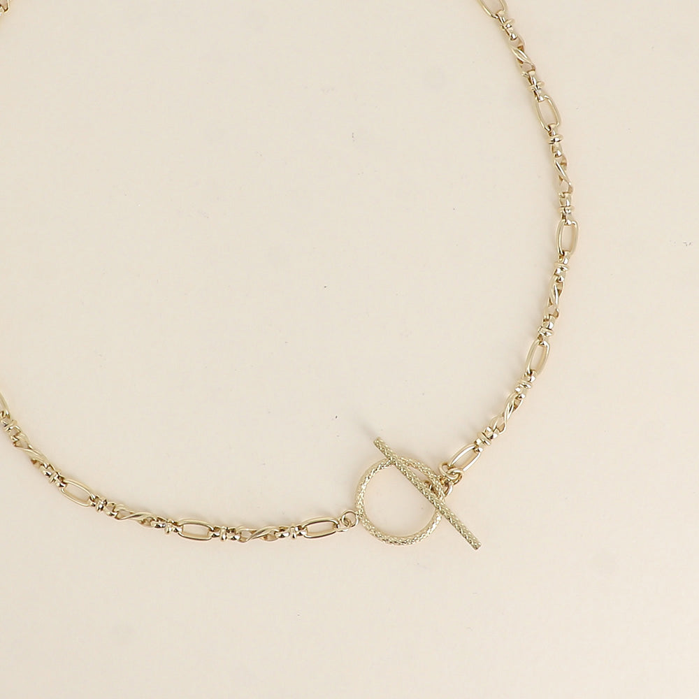Collier - maille aux anneaux multiples et fermoir barre et anneau diamantés 46 cm