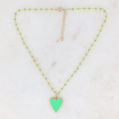 Collier avec pâtes de verre et pendentif forme cœur émaillé (37.5+5CM)