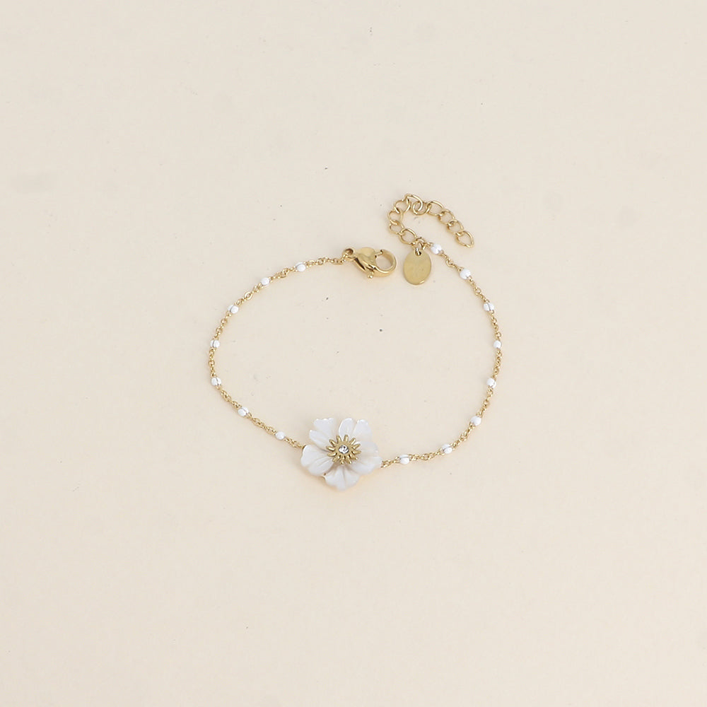 Bracelet - chaîne émaillée et fleur nacrée blanche (16+3 cm)