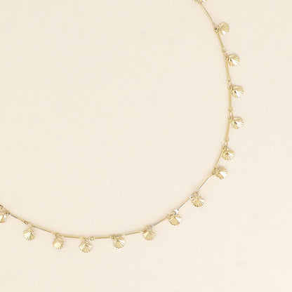 Collier - maille tiges et petits coquillages 40+7 cm