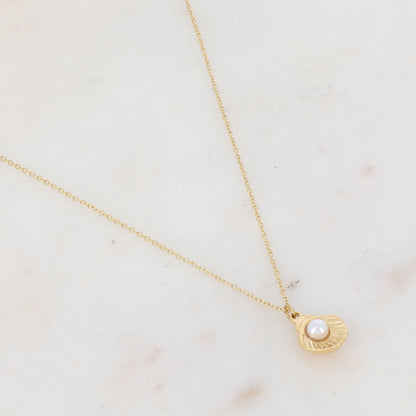 Collier avec coquillage et perle en résine effet nacré (40+5CM)