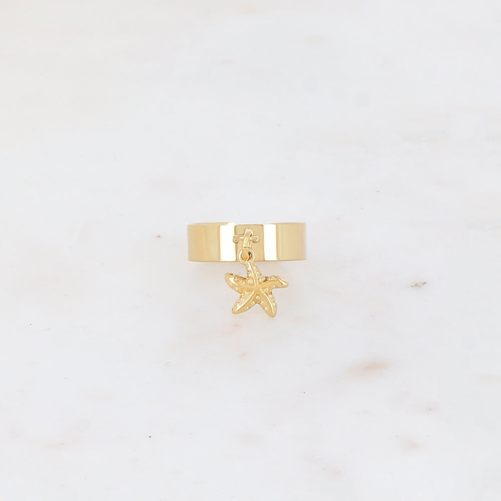 Bague lisse avec pampille étoile de mer texturée