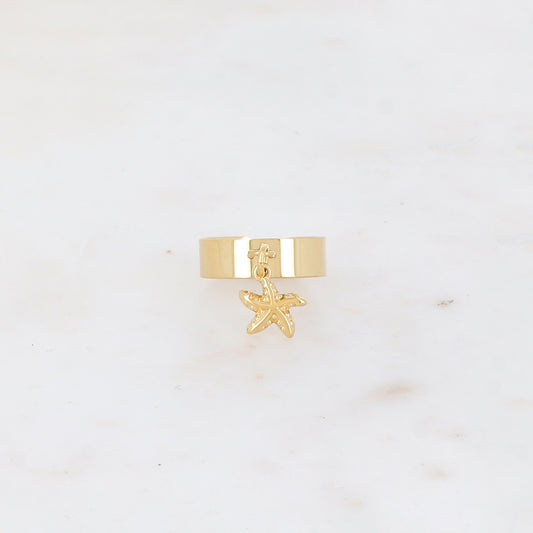 Bague lisse avec pampille étoile de mer texturée