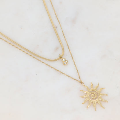 Collier 2 rangs en maille avec soleil et oxydes de zirconium (39/56+7CM)