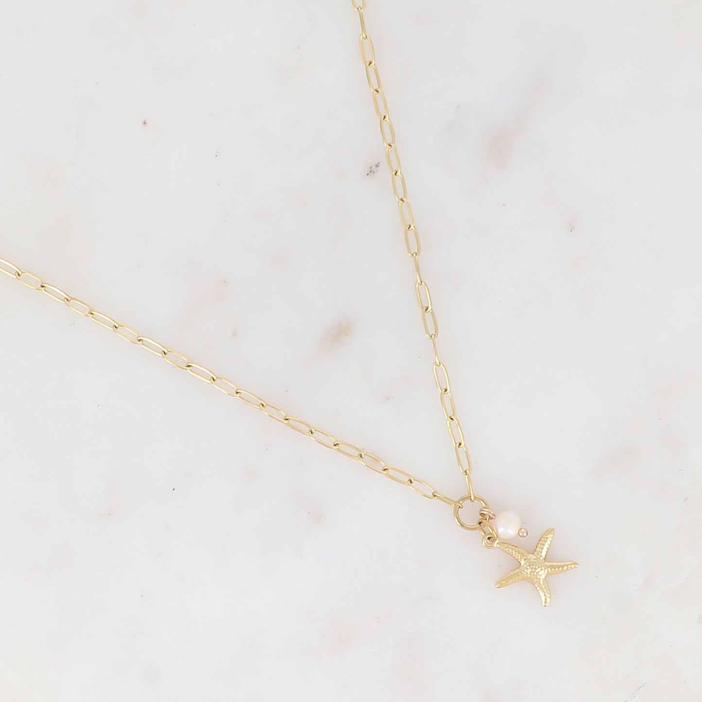 Collier en maille avec étoile de mer et perle d'eau douce (45+5CM)