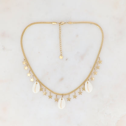Collier en maille plate avec pampilles étoiles et cauris en résine (38+5CM)