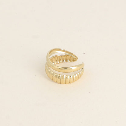 Bague - 2 rangs ondulés, l'un strié et l'autre lisse