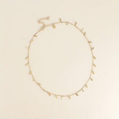 Collier - maillons cylindriques et de pétales pendantes 40,5+7 cm