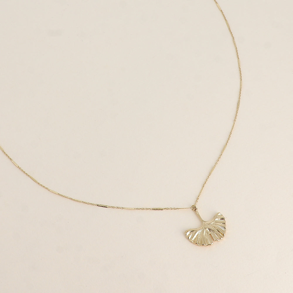 Collier - pendentif ginko 55+5 cm