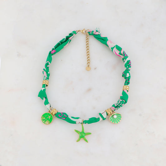 Collier sur ruban avec pendentif rond strassé sur le thème de la mer, coquillage émaillé orné d'une perle en résine effet nacré et étoile de mer émaillée 39+5 cm