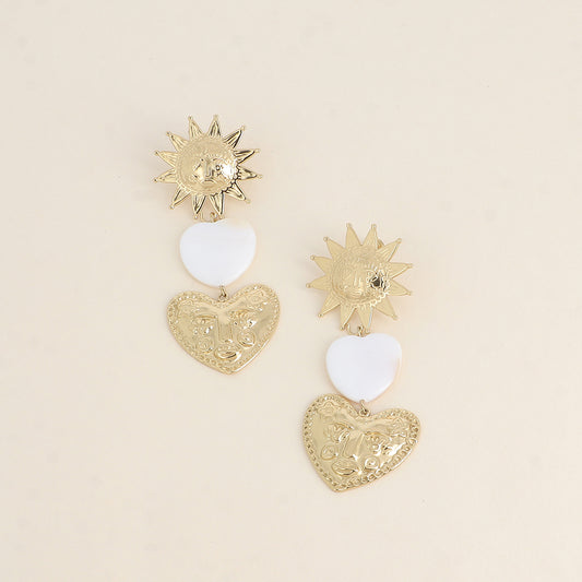 Boucles pendantes - 3 pièces (cœur, cœur nacré et soleil) 30x75 mm
